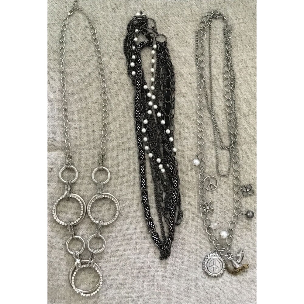 EUC Lot Of 3 Costume/Fashion Jewelry Mixed Necklaces (multi-chain & Charm)